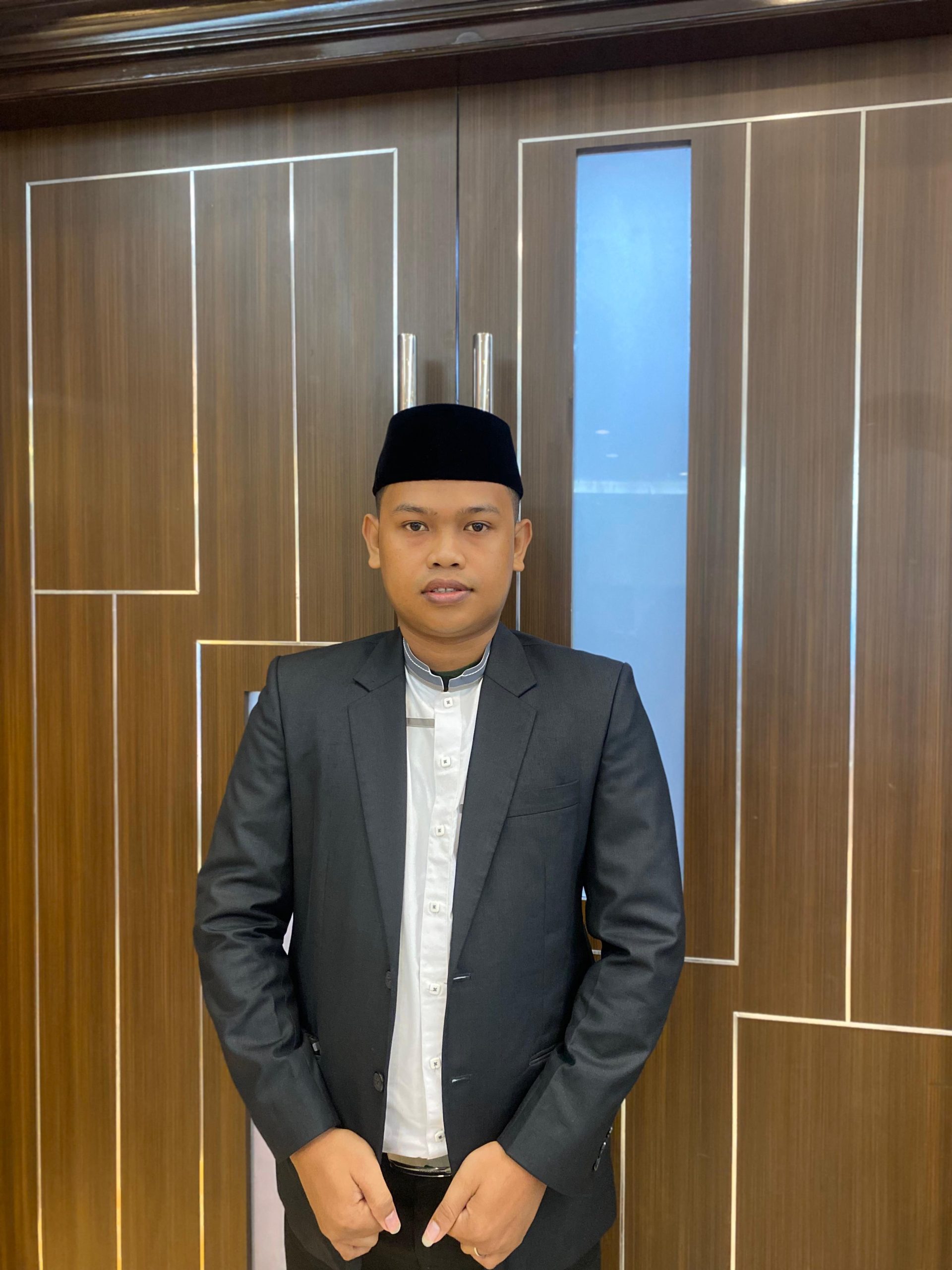 Putra Daerah Wajo Kembali Dipercaya Menjadi Ketua Prodi di Universitas Syekh Yusuf Al Makasaari Gowa